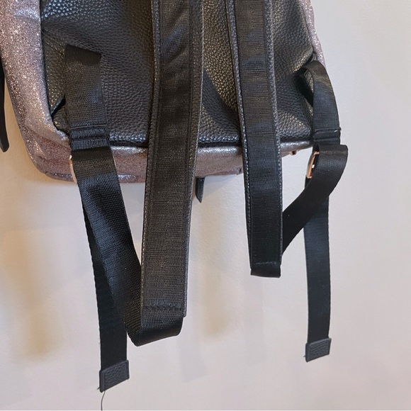 CHIARA FERRAGNI Glitter Flirting Backpack - Picture 12 of 16